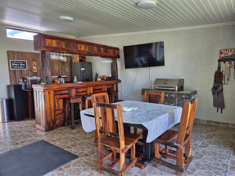 Townhouse For Sale in Kuruman Central - Photo 2