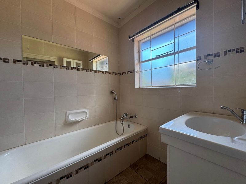 House For Sale in Secunda Central - Photo 10