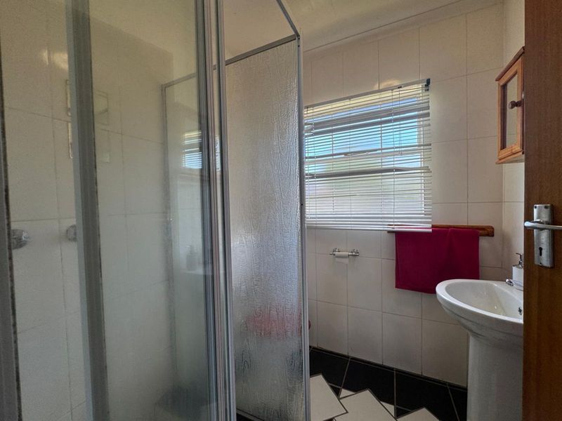 House For Sale in Secunda Central - Photo 9