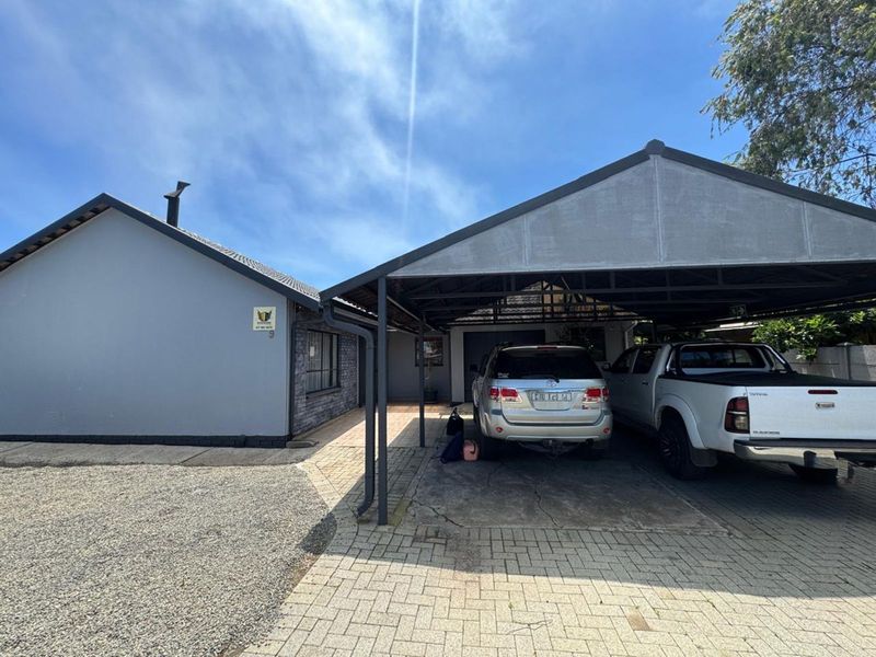 House For Sale in Secunda Central - Photo 3