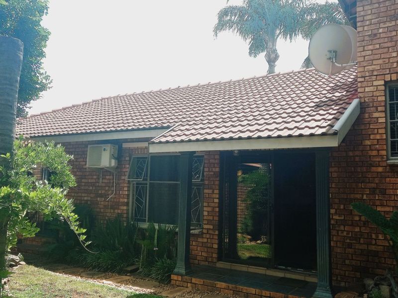 House For Sale in Brits Central - Photo 2