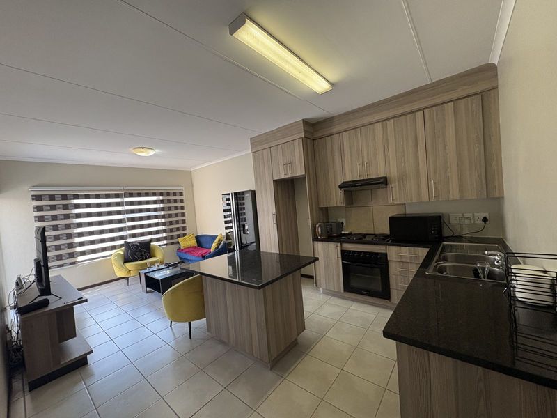 Apartment For Sale in Ruimsig - Photo 3