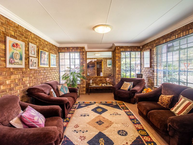 House For Sale in Montana Park - Photo 5