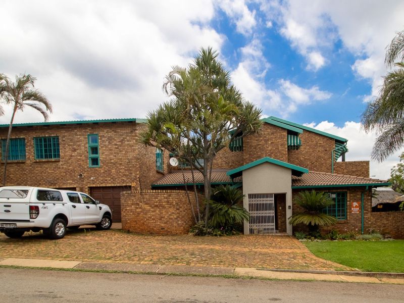 House For Sale in Montana Park - Photo 4