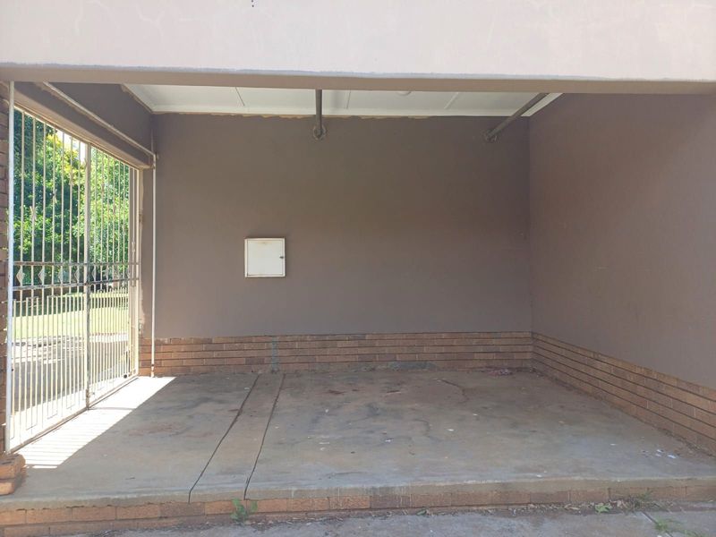 House For Sale in Orkney Central - Photo 4