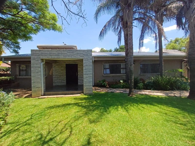 House For Sale in Flimieda - Photo 2