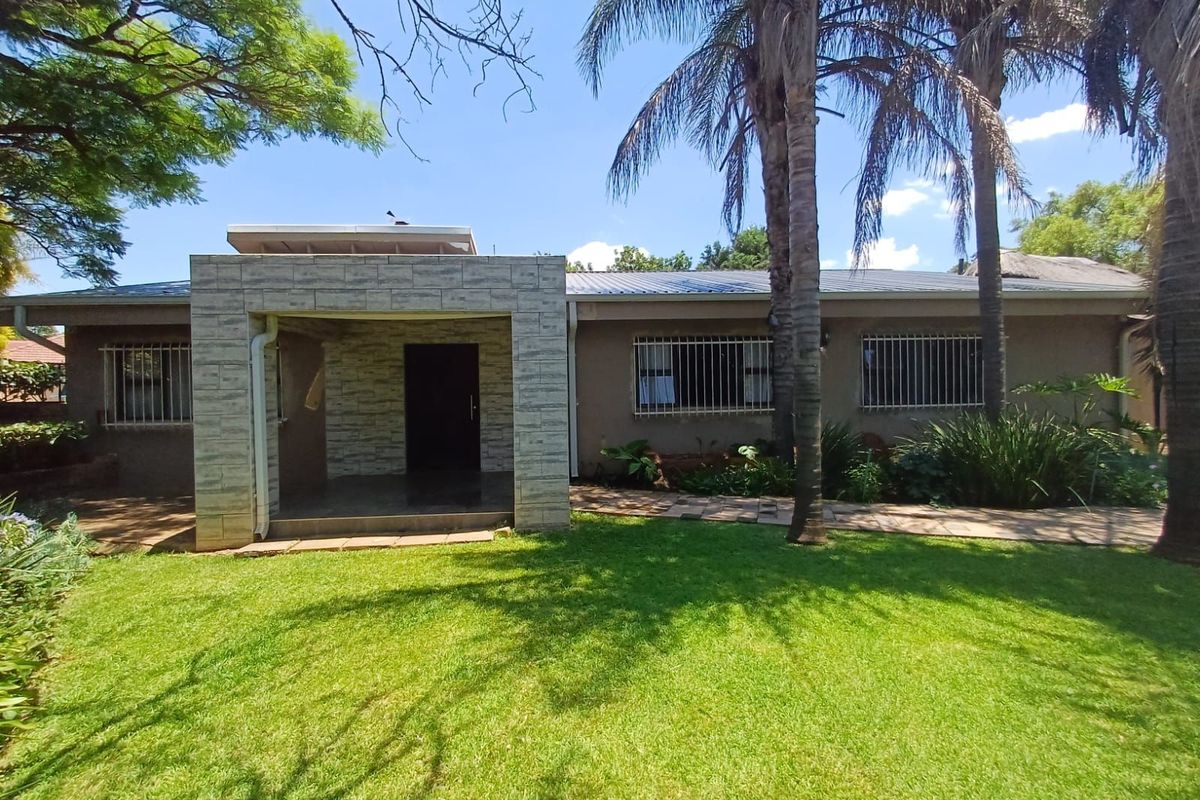 House For Sale in Flimieda - Photo 2