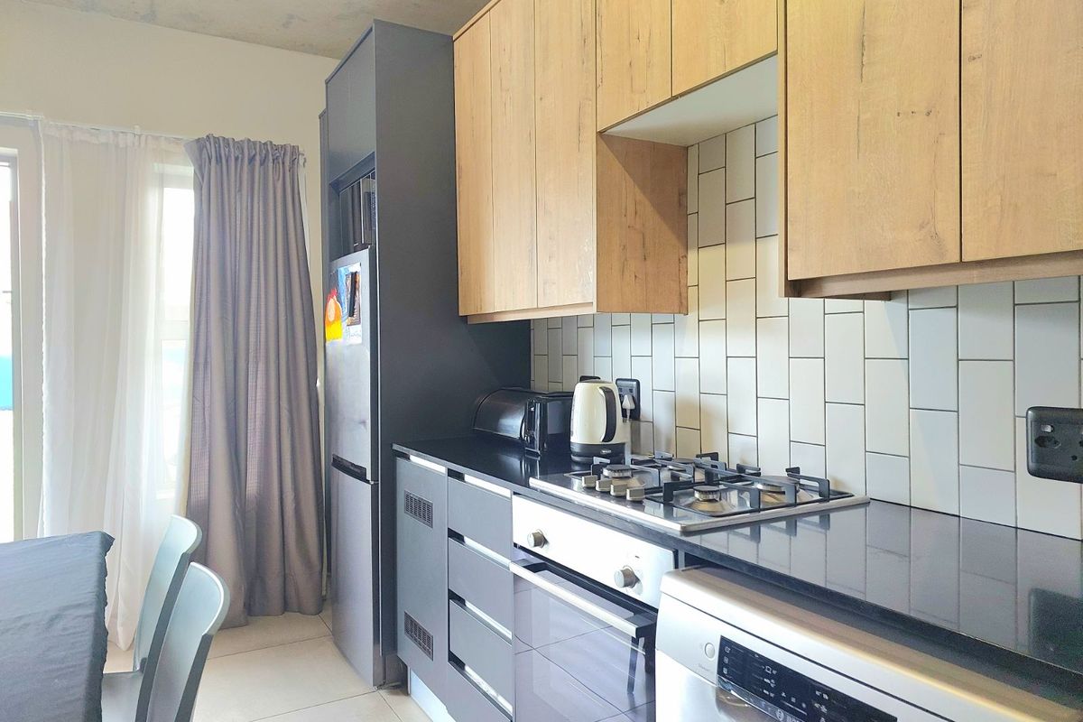 Apartment For Sale in George South - Photo 5
