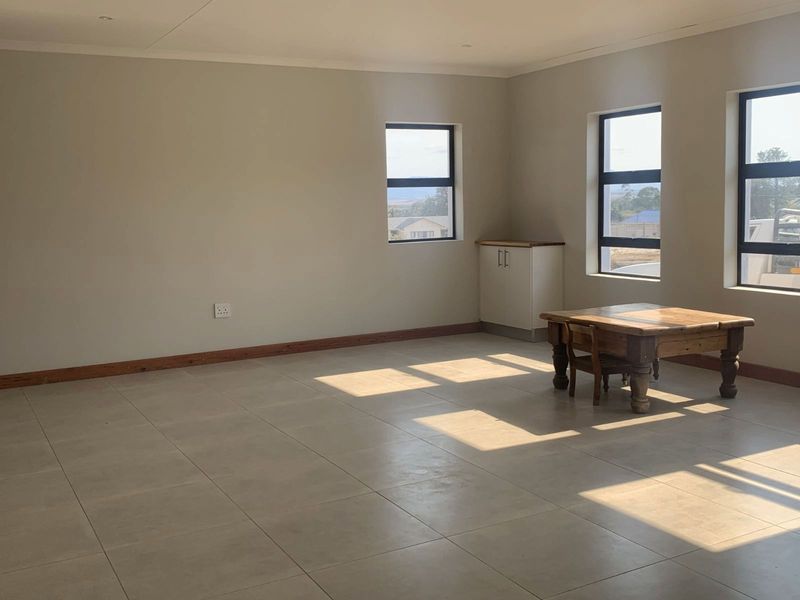 House To Rent in Albertinia Central - Photo 4