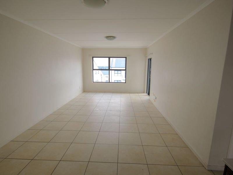 Apartment To Rent in Oakdene - Photo 8