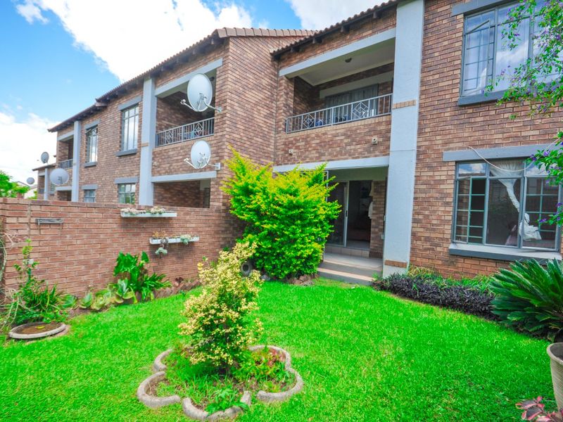Apartment For Sale in Mooikloof Ridge - Photo 4