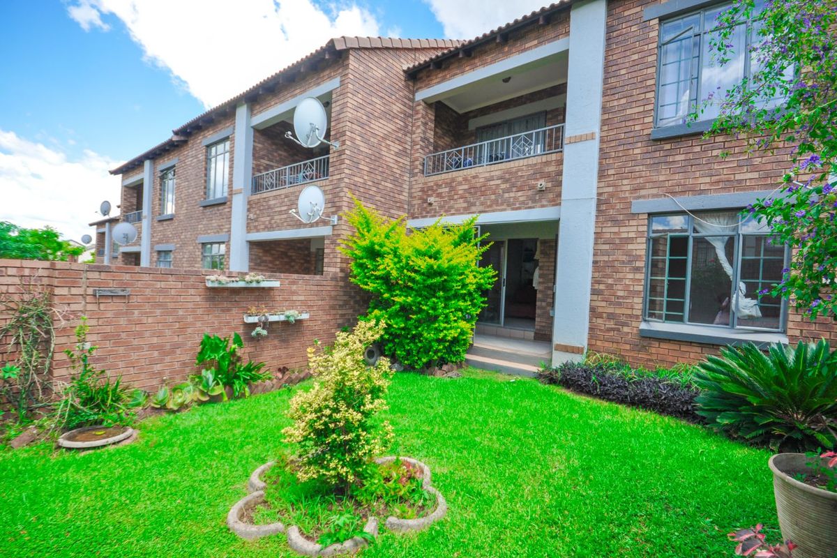 Apartment For Sale in Mooikloof Ridge - Photo 4
