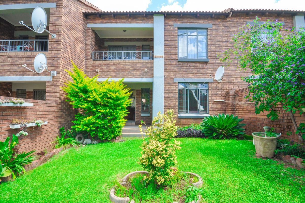 Apartment For Sale in Mooikloof Ridge - Photo 3