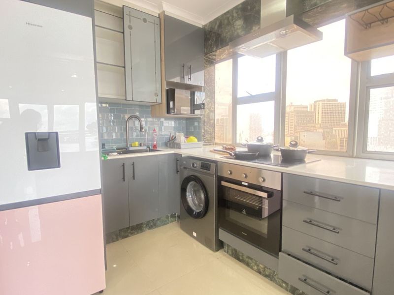 Apartment For Sale in Esplanade - Photo 5