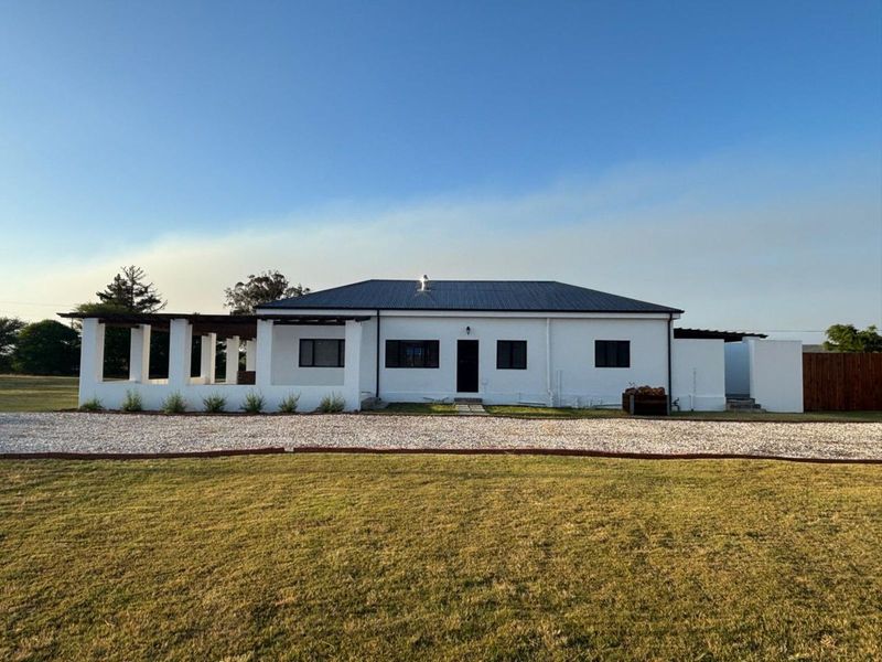 Farm For Sale in Stilbaai Rural - Photo 2