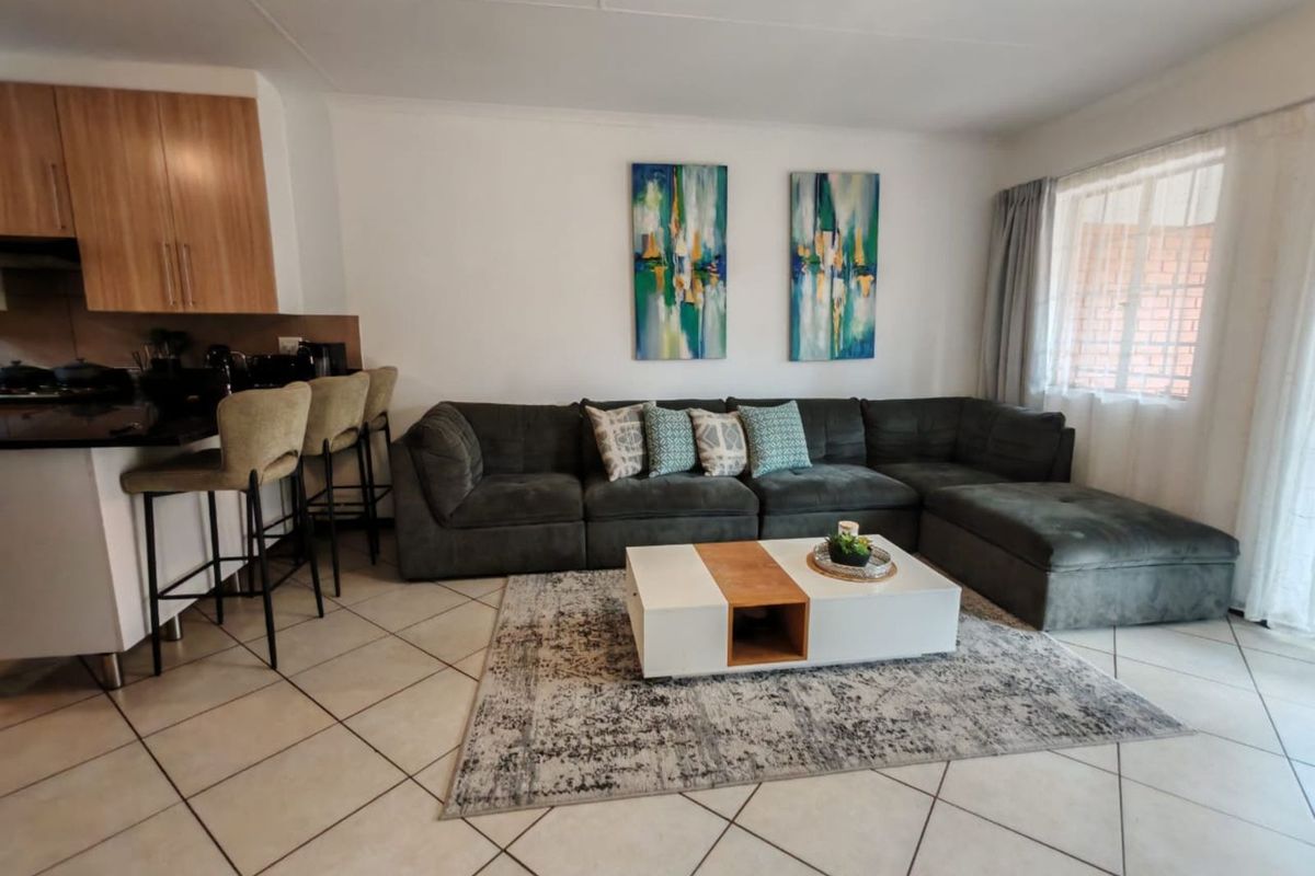 Townhouse For Sale in Monavoni - Photo 5