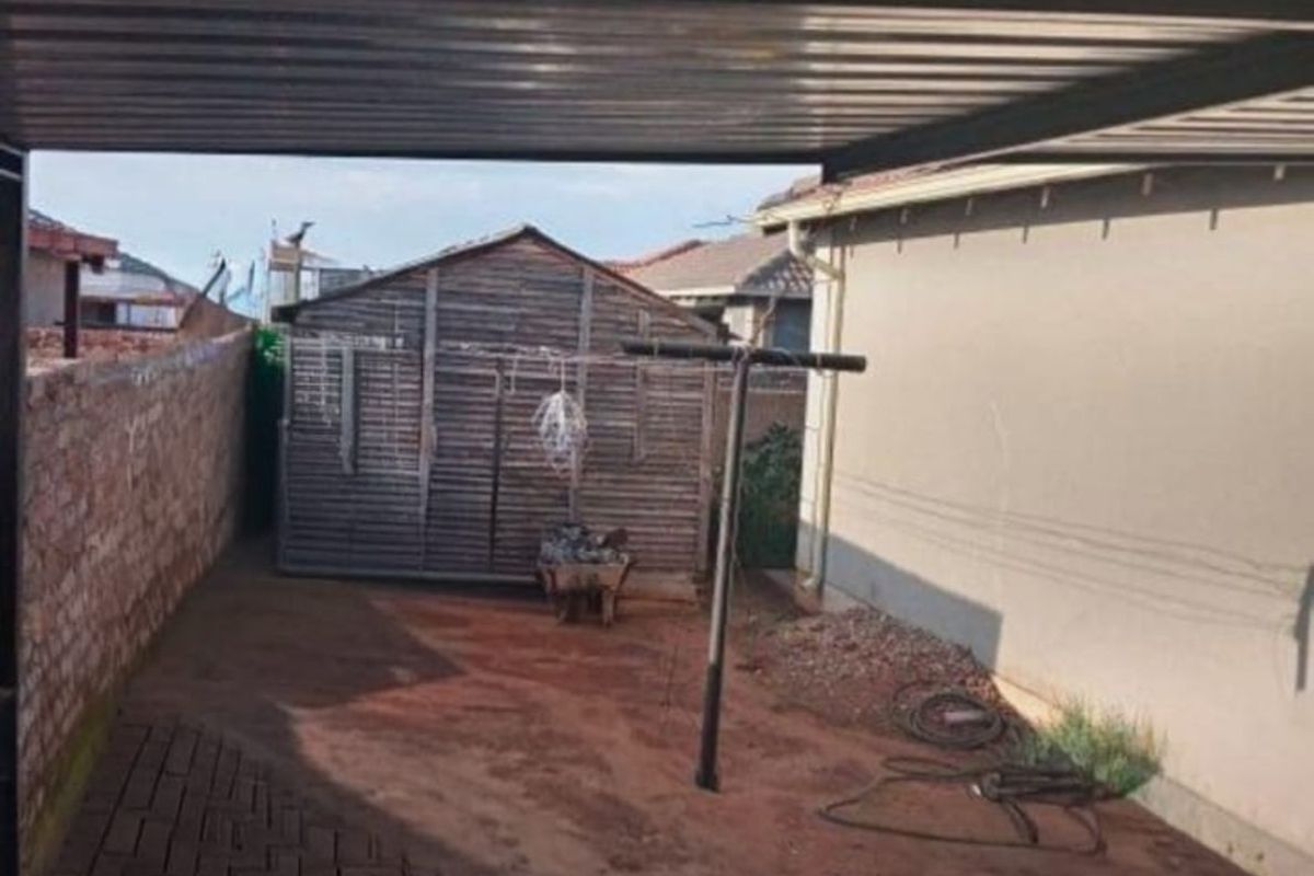 House For Sale in The Orchards - Photo 4