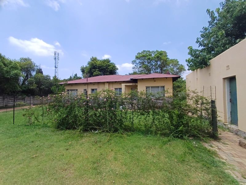 House For Sale in Freemanville - Photo 3