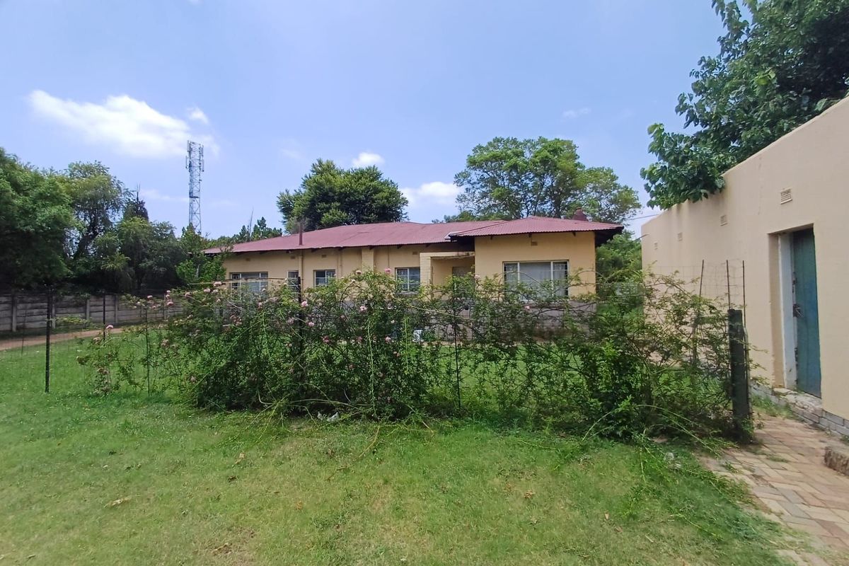 House For Sale in Freemanville - Photo 3