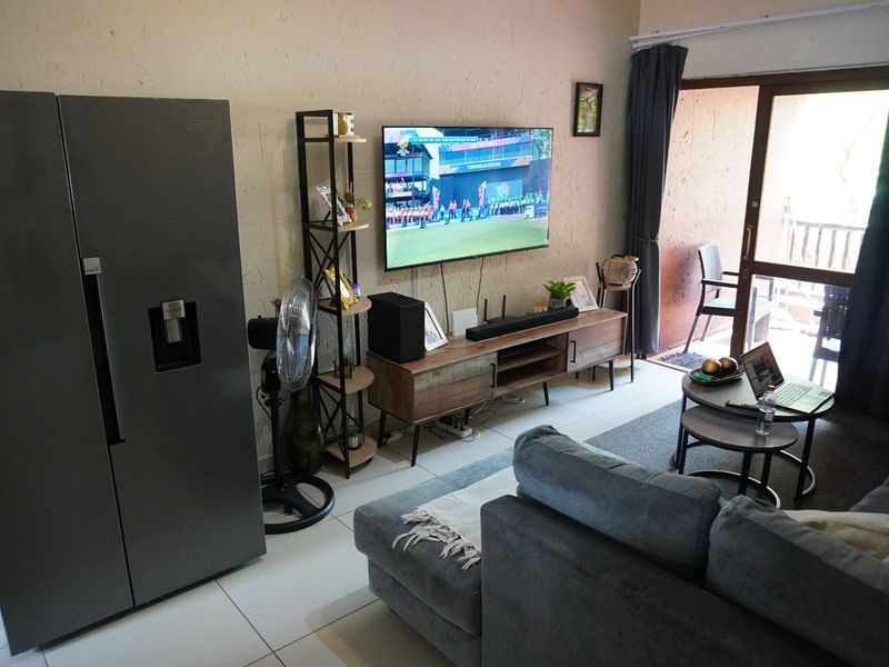 Apartment For Sale in Sunninghill - Photo 4