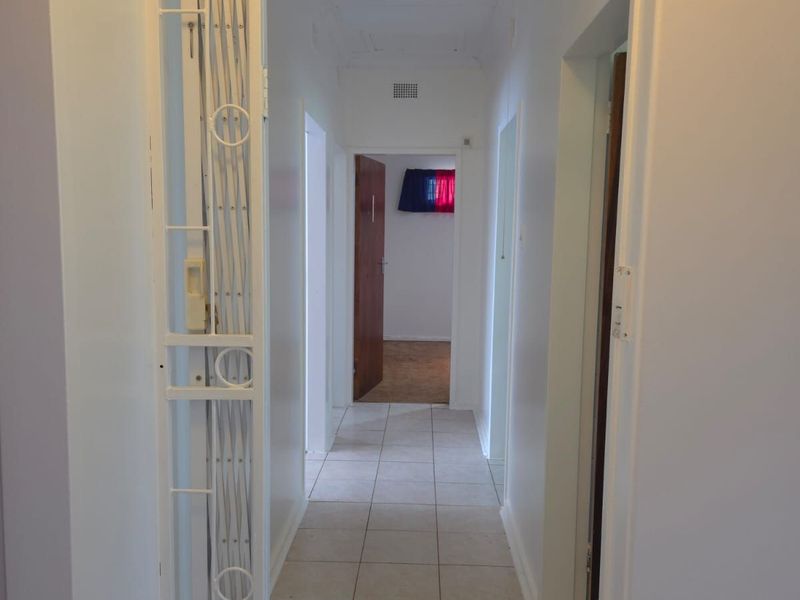 House For Sale in Songloed - Photo 9