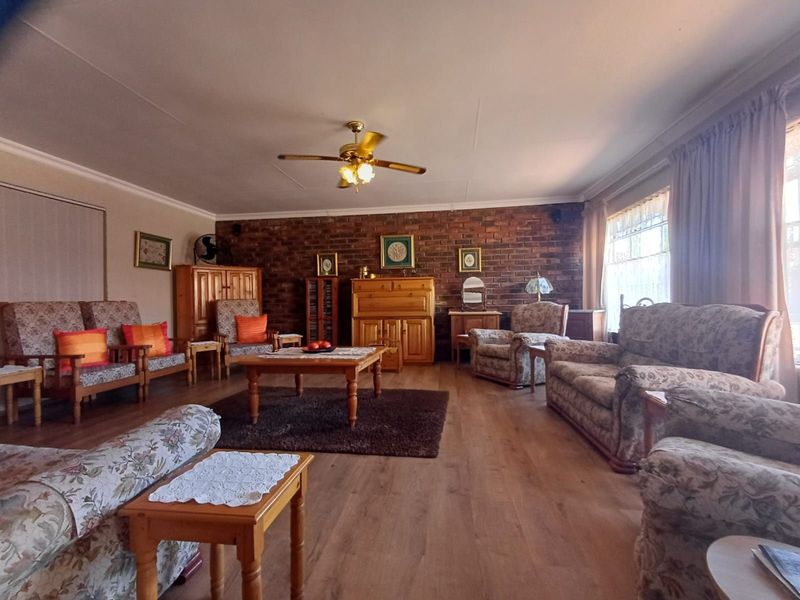 Townhouse For Sale in Vaal Park - Photo 9