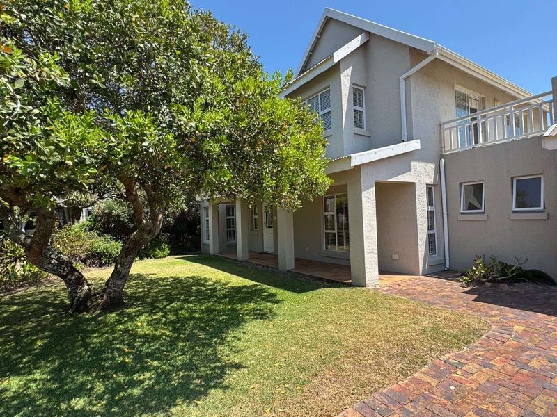 House For Sale in Mossel Bay Golf Estate - Photo 2