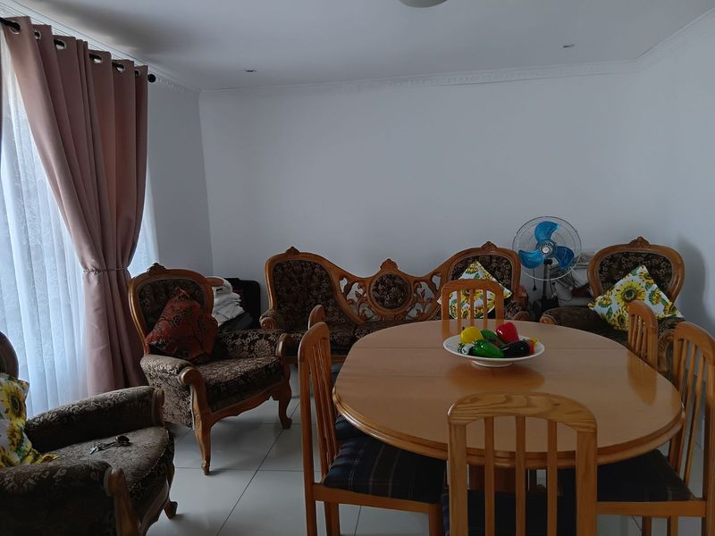 House For Sale in Jarman - Photo 3