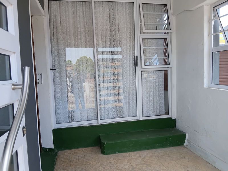 House For Sale in Jarman - Photo 6