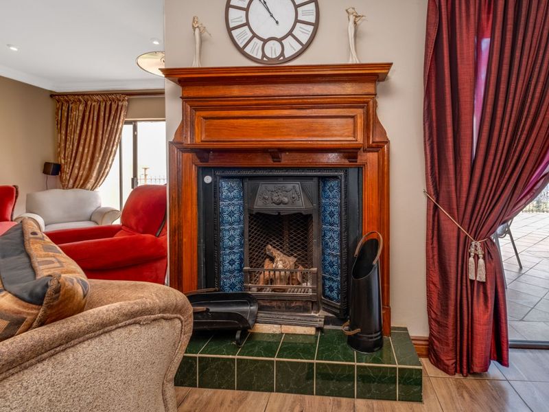 House For Sale in Helderkruin - Photo 8