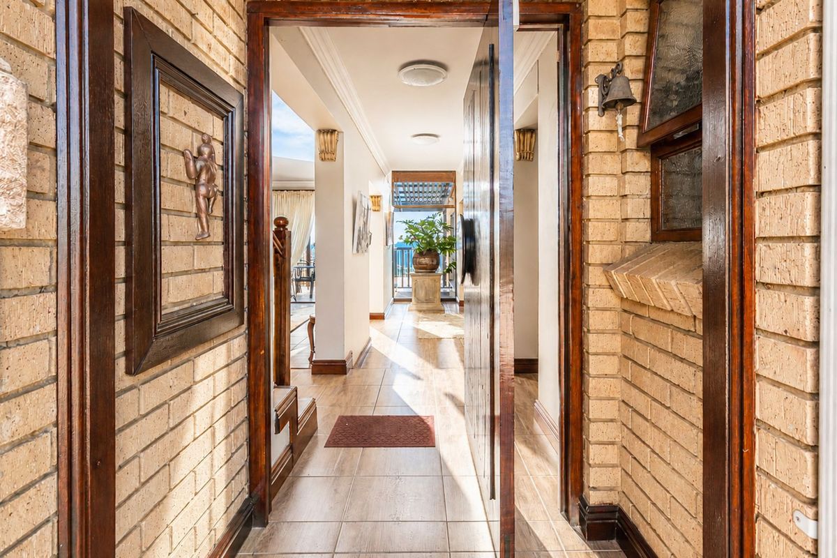 House For Sale in Helderkruin - Photo 5