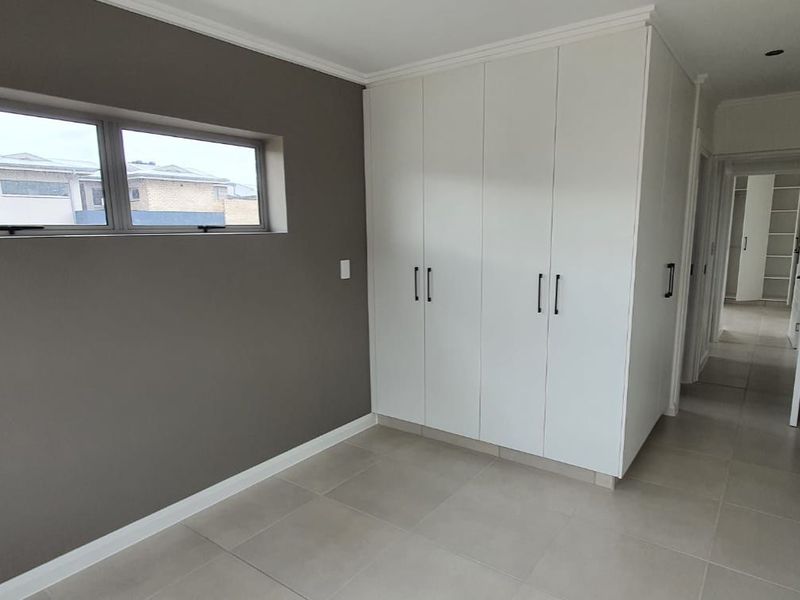 Apartment For Sale in Hansmoeskraal AH - Photo 7