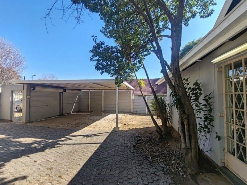 House For Sale in Bloubosrand - Photo 5