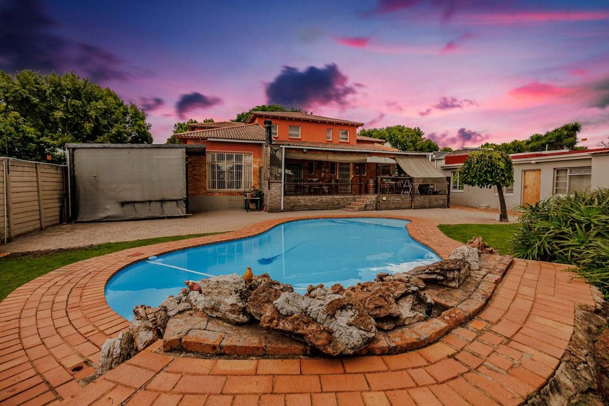 House For Sale in Florida - Photo 4