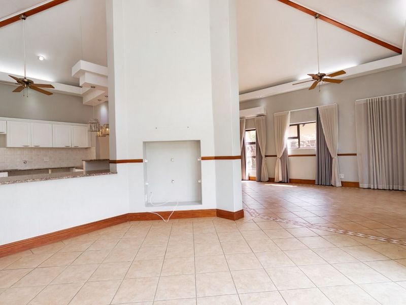 House For Sale in Pecanwood Estate - Photo 8