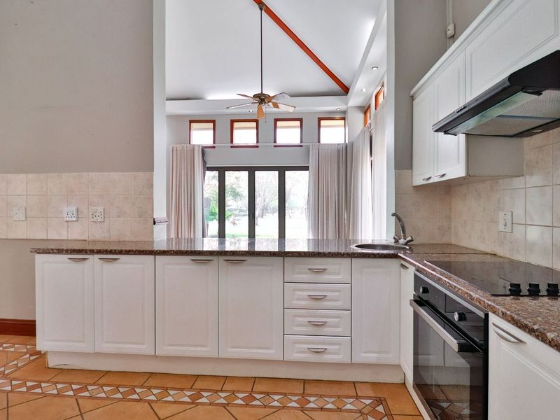 House For Sale in Pecanwood Estate - Photo 7