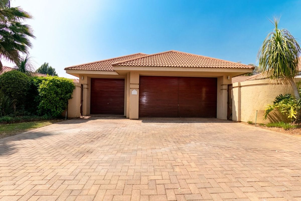 House For Sale in Pecanwood Estate - Photo 3