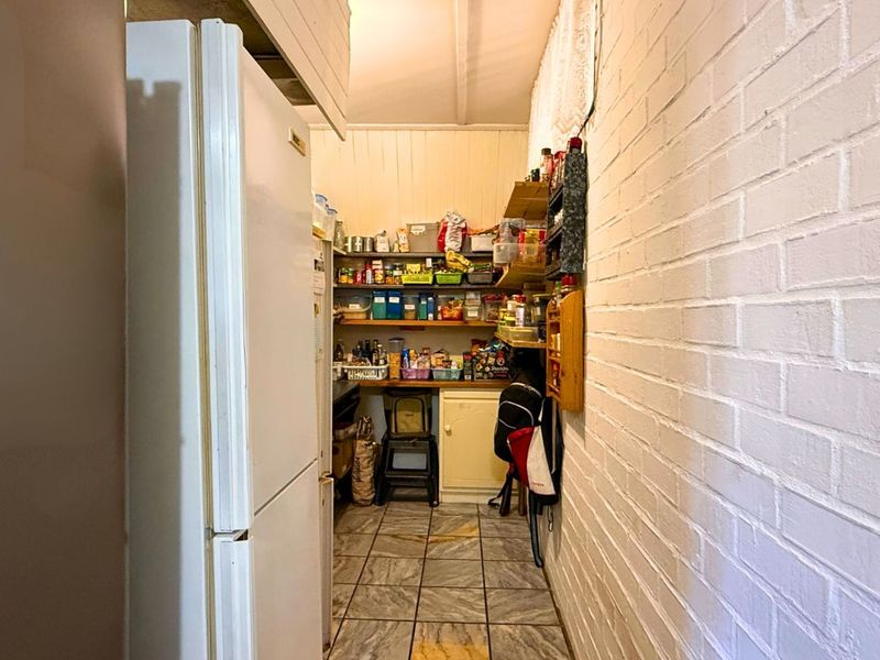 House For Sale in Franskraal - Photo 7