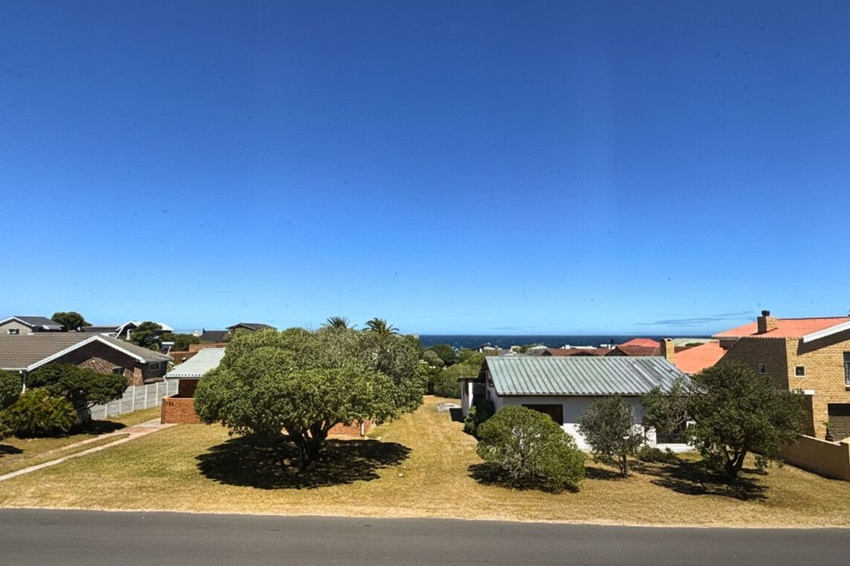 House For Sale in Franskraal - Photo 2