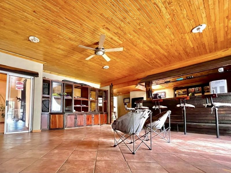 House For Sale in Nederlandpark - Photo 8