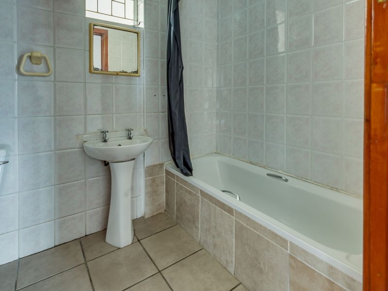 Apartment For Sale in Richmond Hill - Photo 10