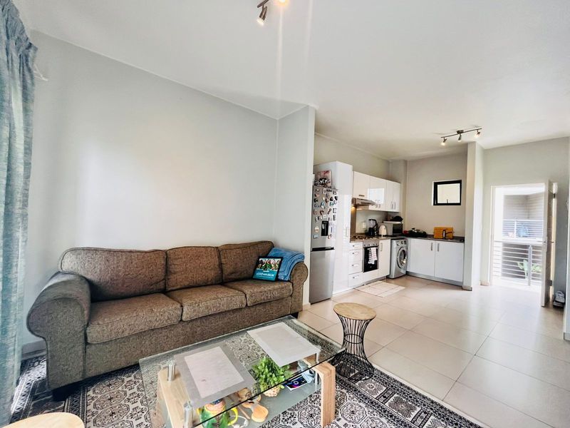 Apartment For Sale in North Riding - Photo 5