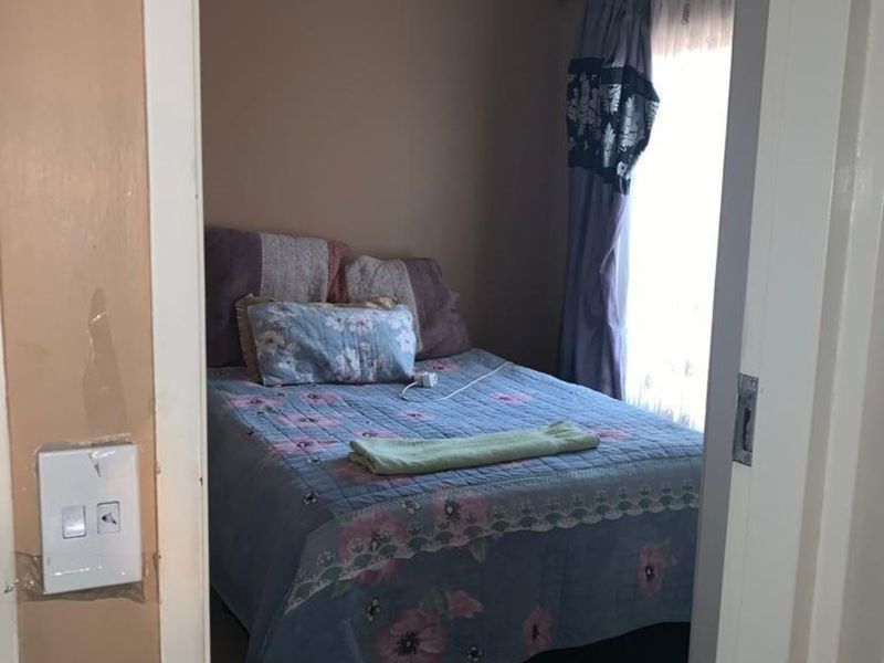 Townhouse For Sale in Chantelle - Photo 9