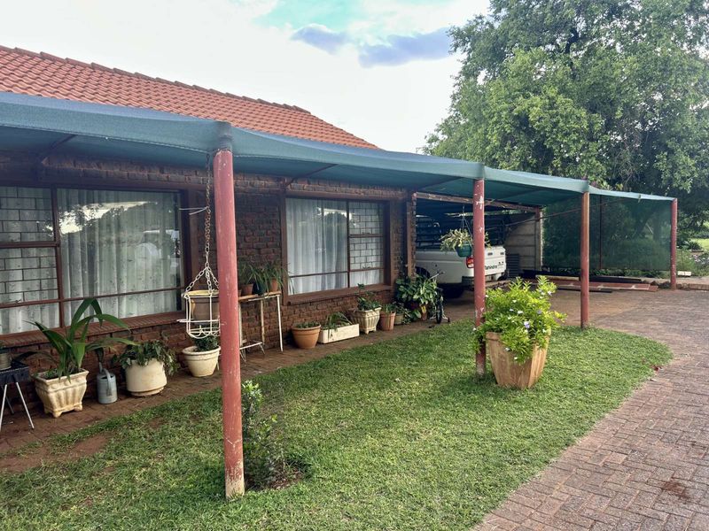 House For Sale in Bokfontein AH - Photo 8