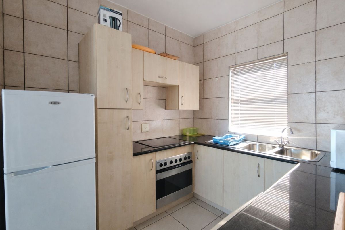 Apartment For Sale in Diaz Beach - Photo 5