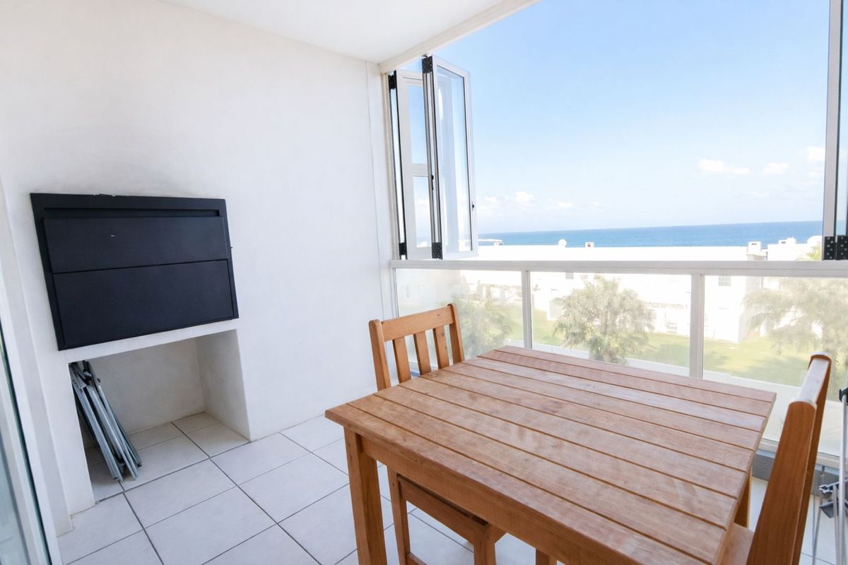 Apartment For Sale in Diaz Beach - Photo 3