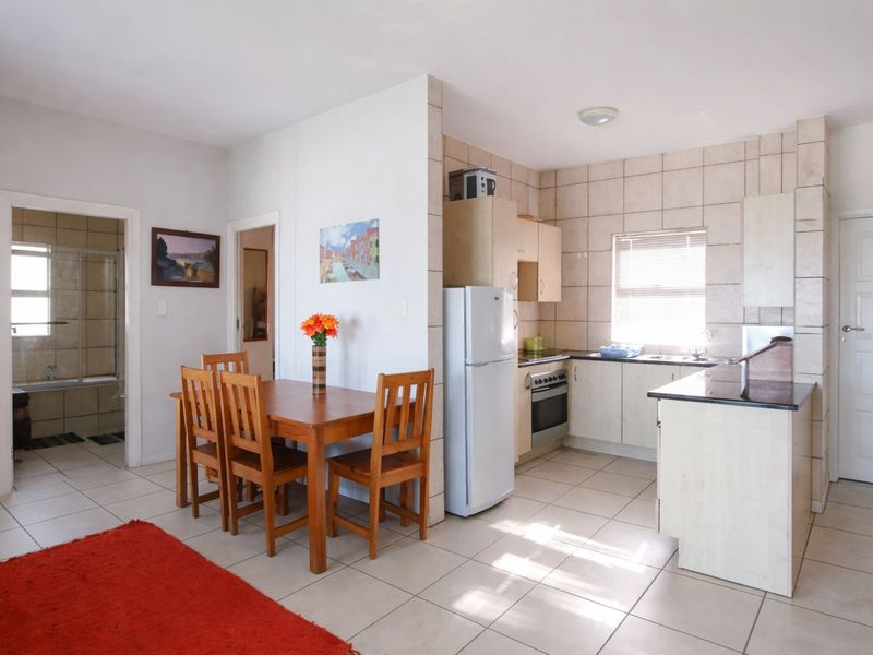 Apartment For Sale in Diaz Beach - Photo 4