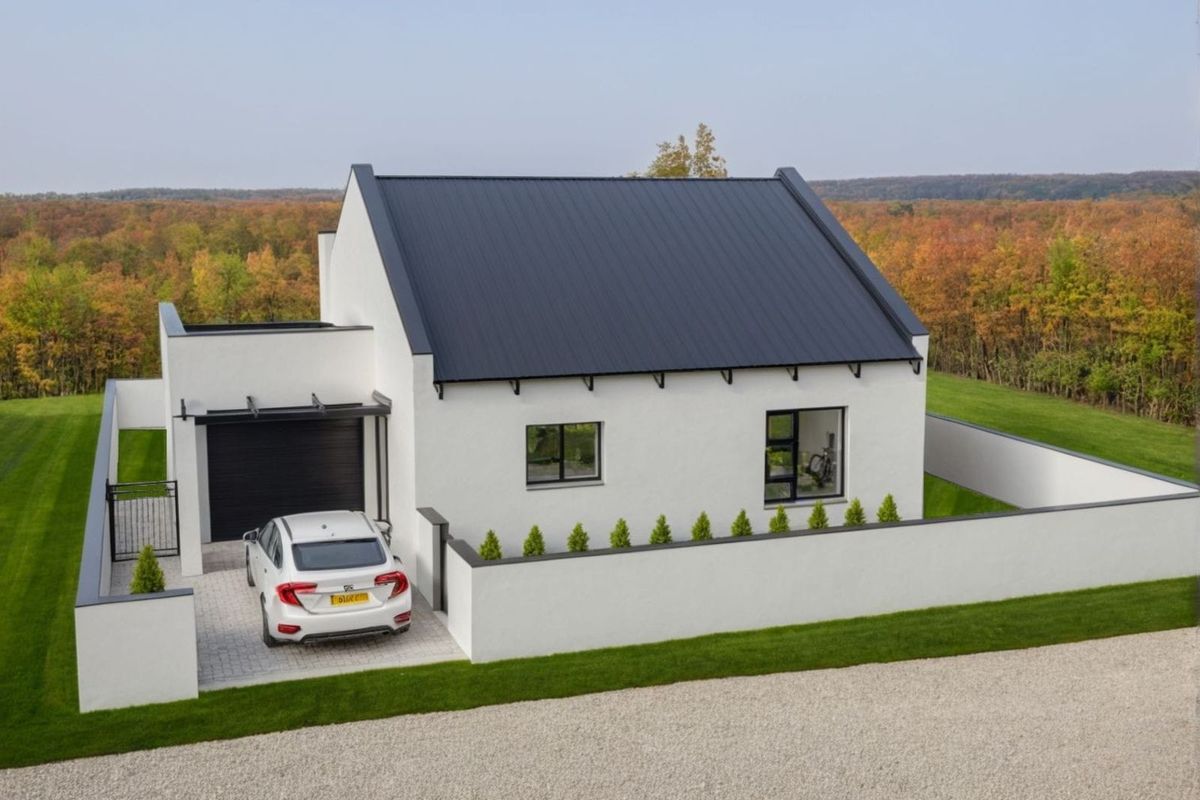 House For Sale in Grabouw Central - Photo 4