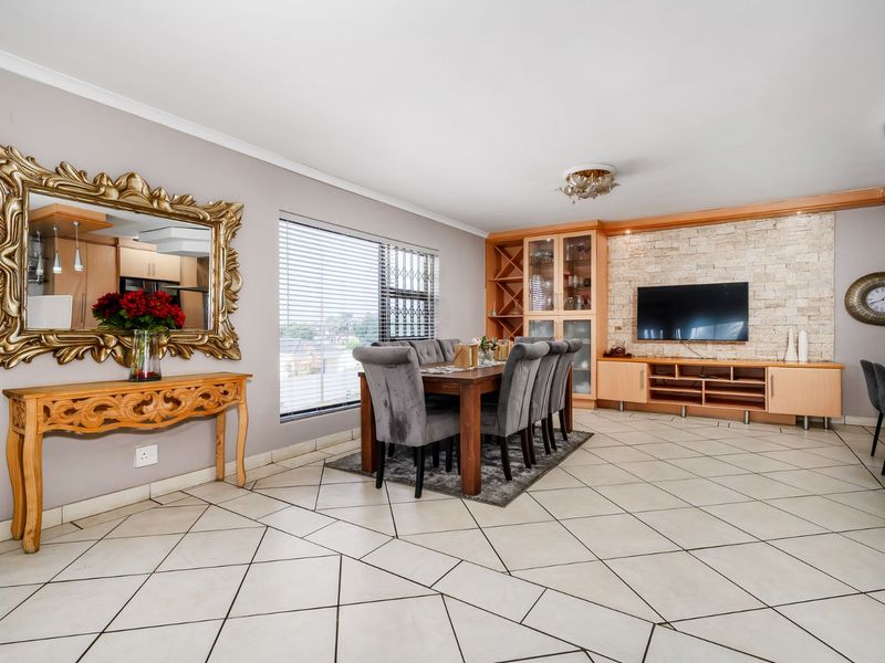 House For Sale in Bluewater Bay - Photo 9