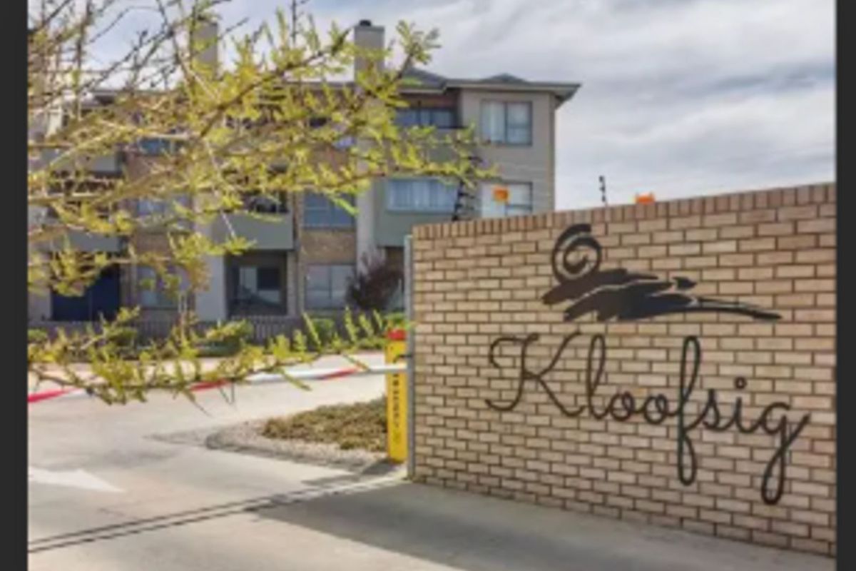 Apartment For Sale in Hansmoeskraal AH - Photo 2